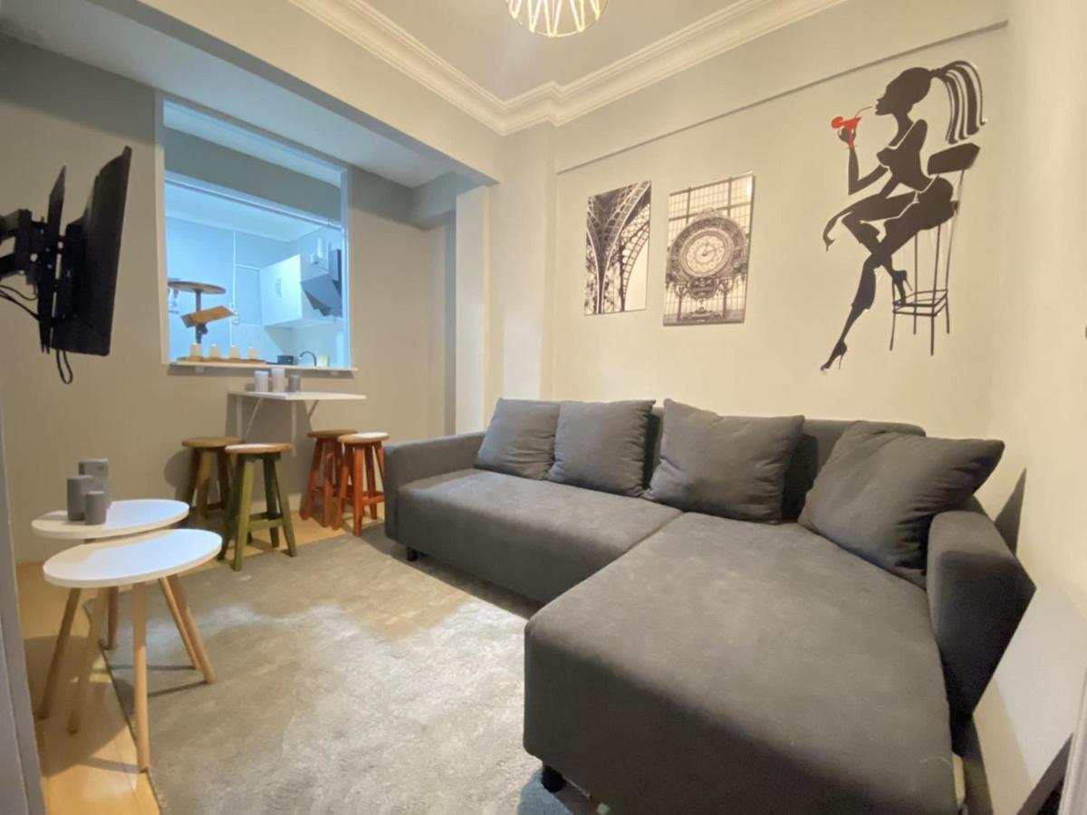 شقة اسطنبول  في Charming Flat With Balcony In Sinanpasa Besiktas المظهر الخارجي الصورة
