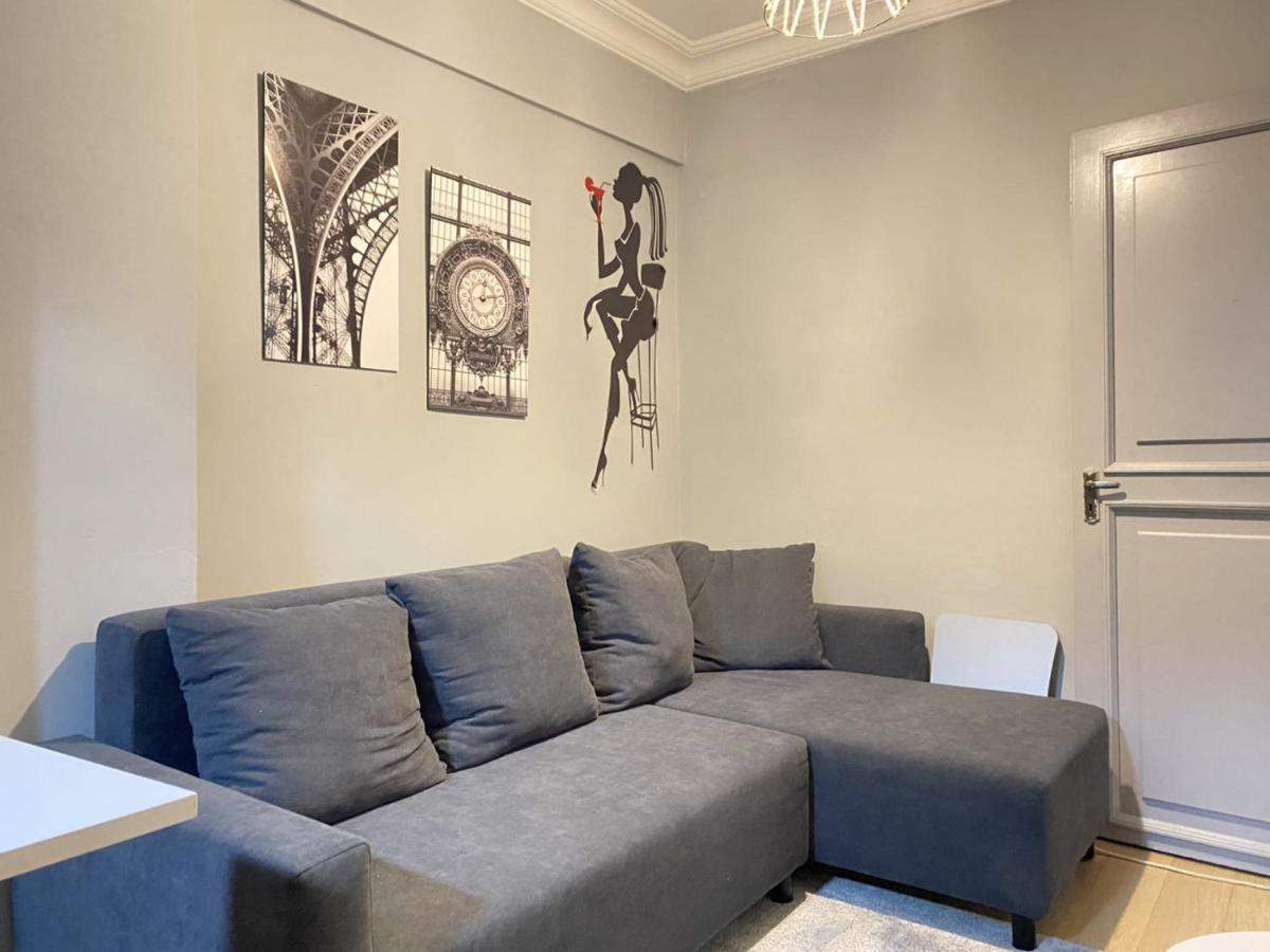 شقة اسطنبول  في Charming Flat With Balcony In Sinanpasa Besiktas المظهر الخارجي الصورة