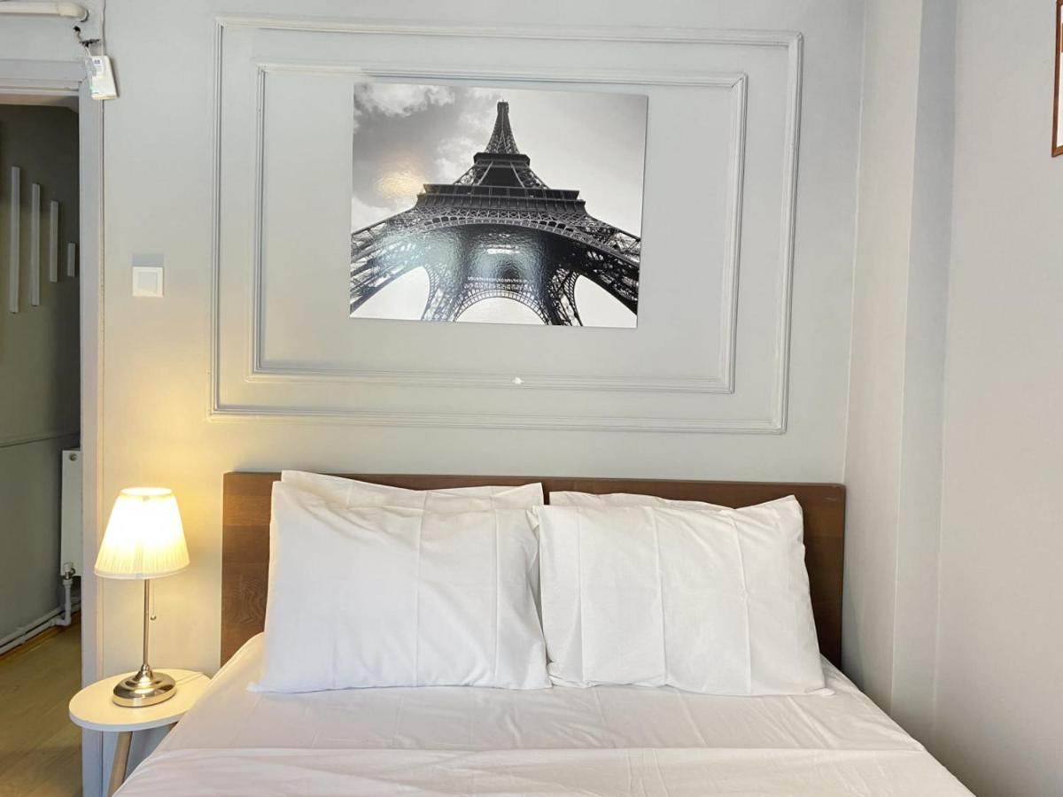 شقة اسطنبول  في Charming Flat With Balcony In Sinanpasa Besiktas المظهر الخارجي الصورة