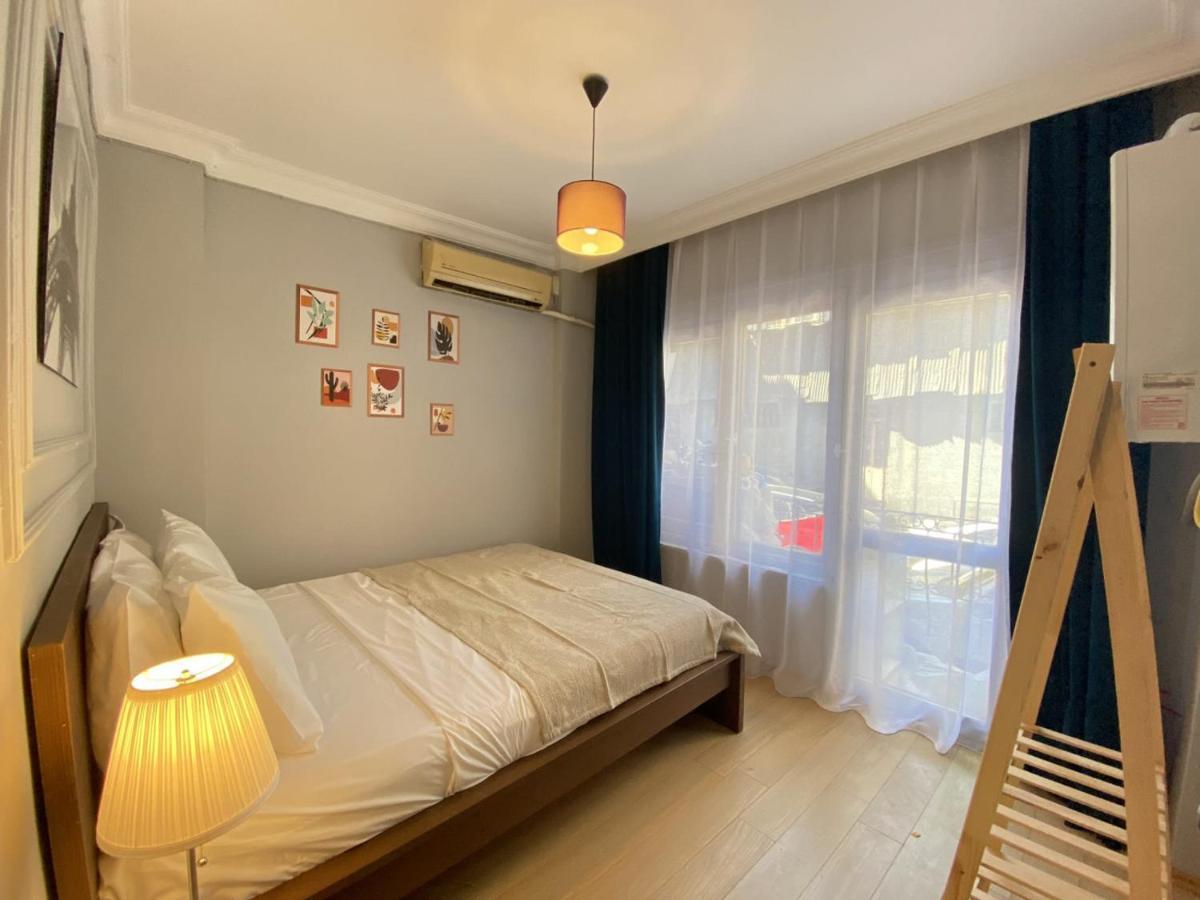 شقة اسطنبول  في Charming Flat With Balcony In Sinanpasa Besiktas المظهر الخارجي الصورة